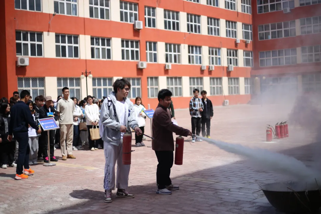 beat365亚洲体育官方网站开展消防应急疏散演练活动